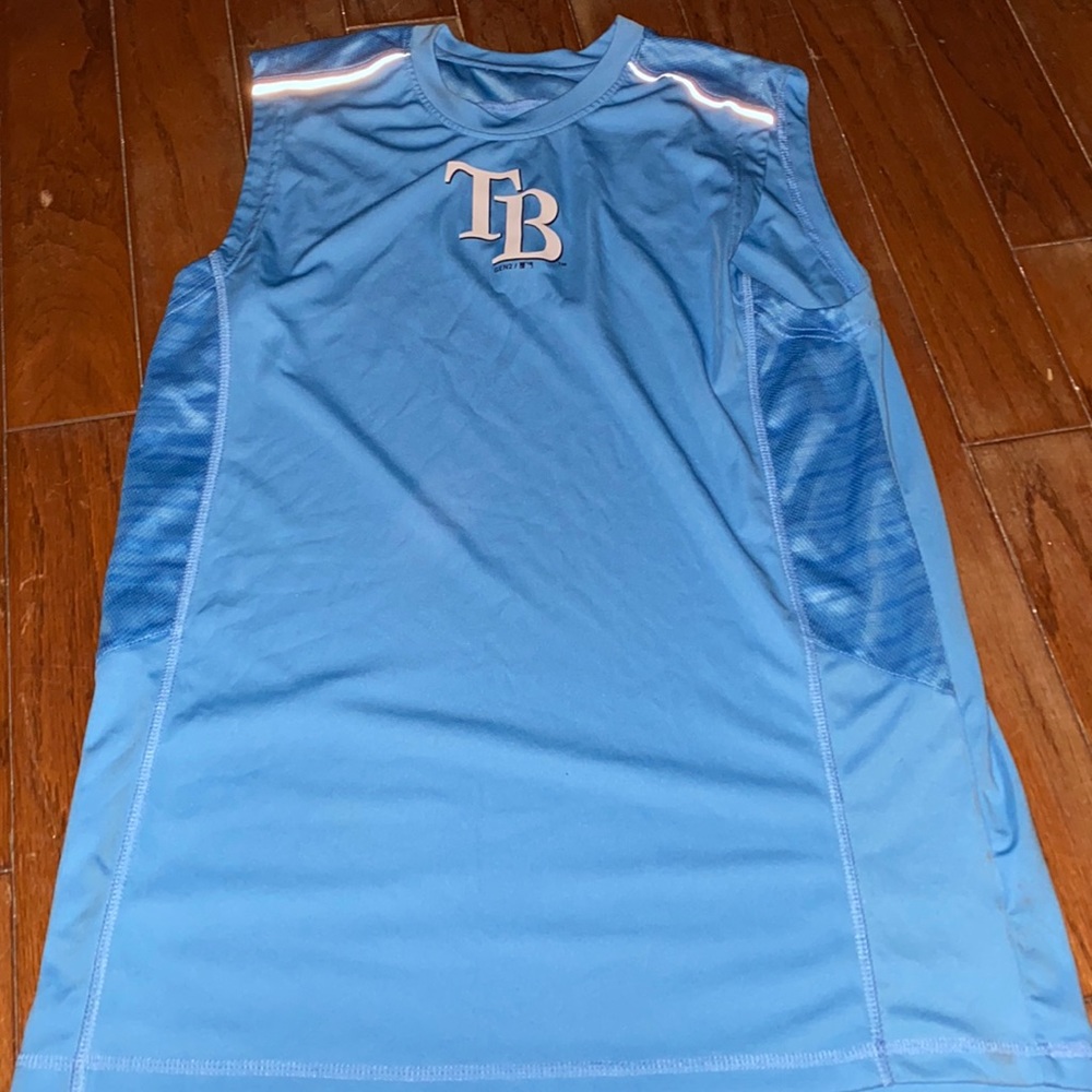 Muscle shirt